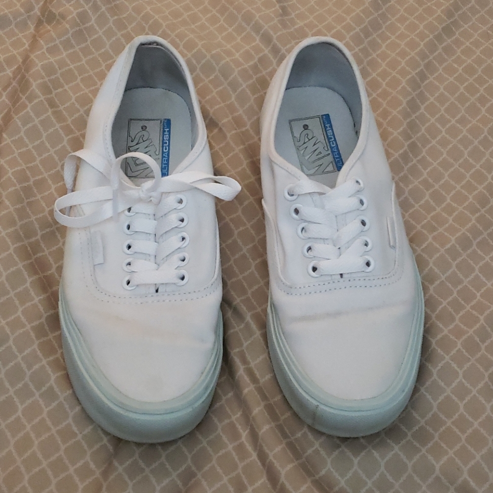 Size 9 Ultra Cush Lite vans